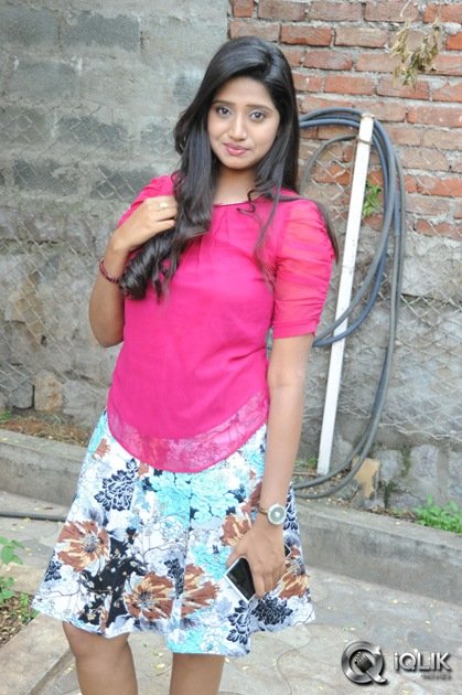 Ice-Cream-2-Movie-Fame-Shalini-Latest-Photo-Shoot